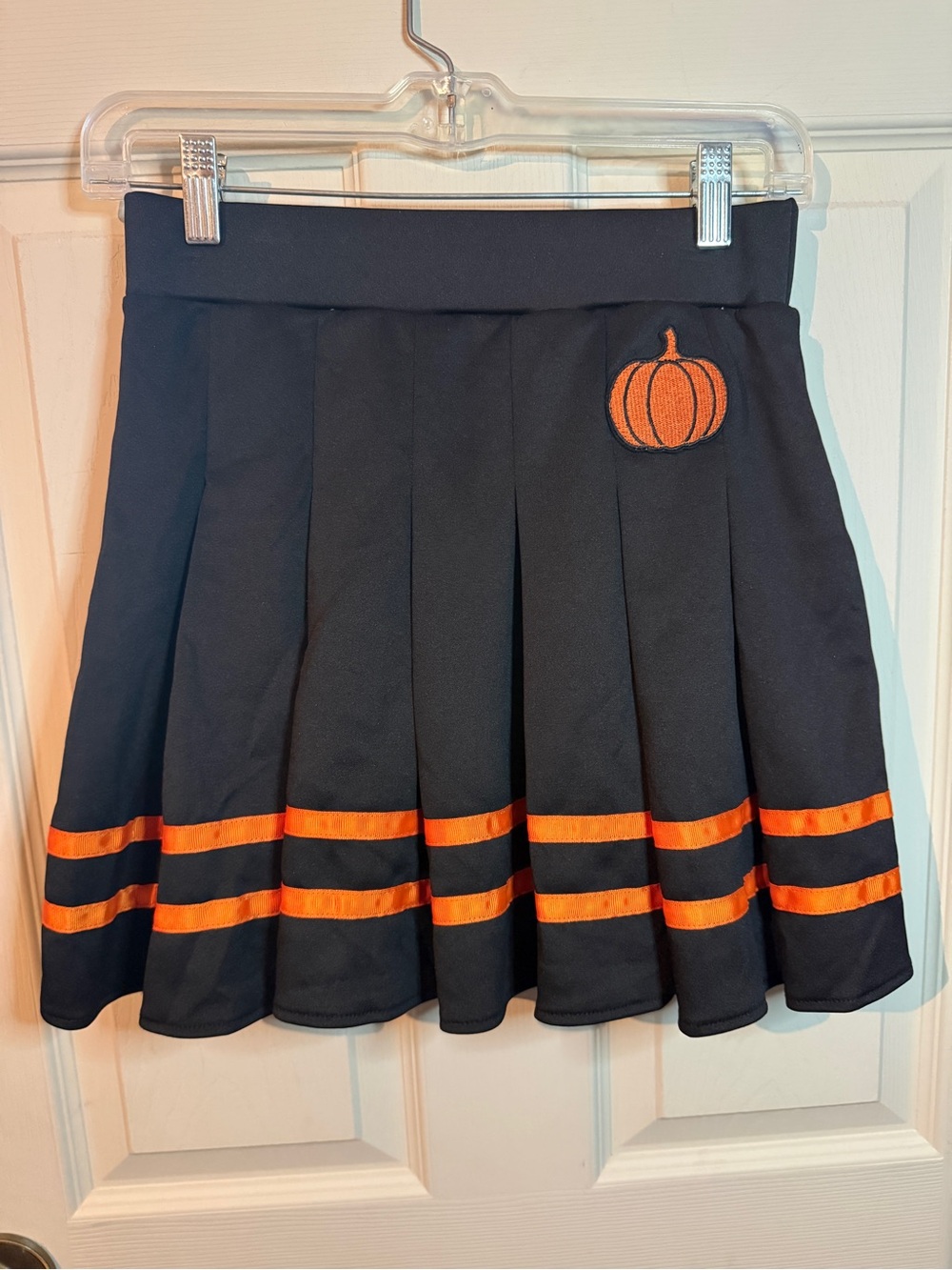 Spirit Halloween Black Pleated Skirt Orange Pumpkin Patch Size Small